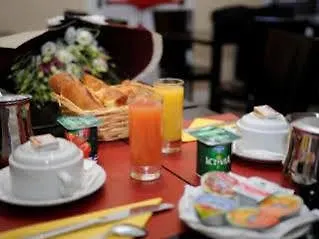 **  Hotel De Normandie Lyon França